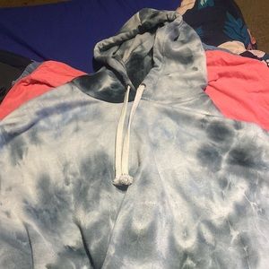 blue dye crop top sweater